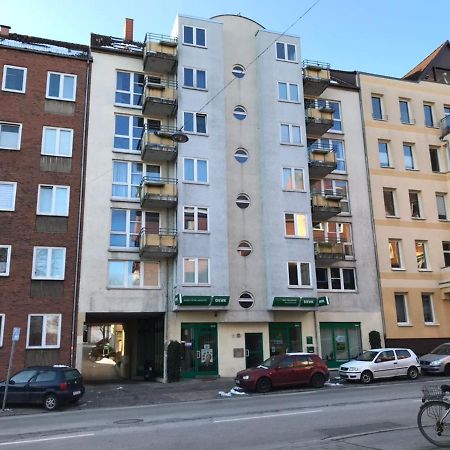 Cityoase Im Zentrum Mit 24-7 Self Check-In, Wlan & Smart Tv Kiel Buitenkant foto